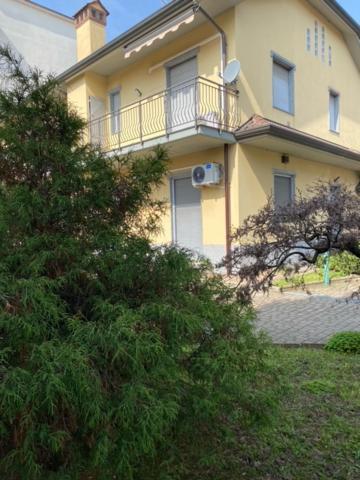 La Casa Di Amalia Lejlighed Rho Eksteriør billede